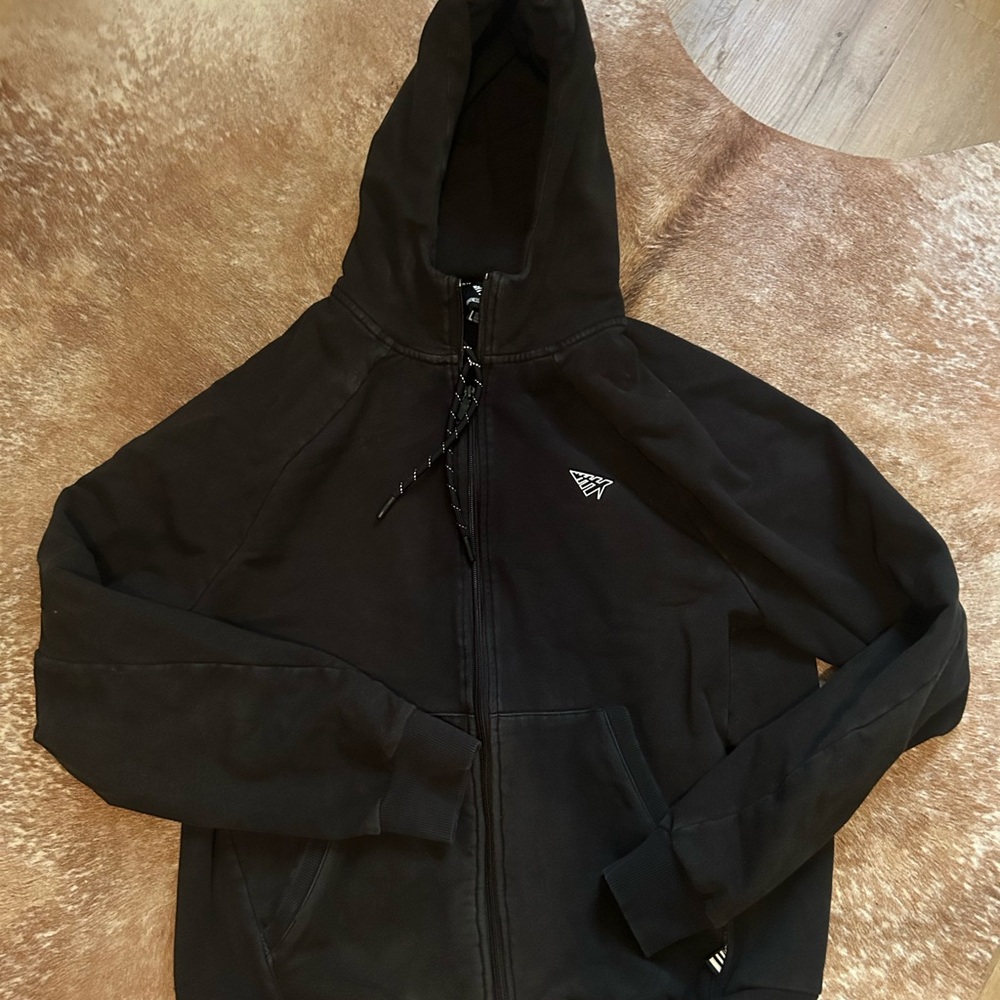 PAPER PLANES ✈️  BLACK GREATNESS IS A PROCESS  ZIP UP HOODIE  SIZE LARGE  🔥